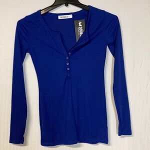 DOUBLJU, women’s top, blue, long sleeve,Small, NWT